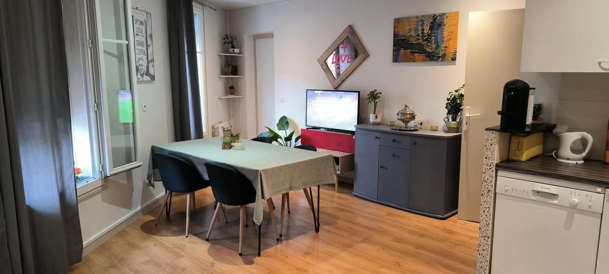 Apartment Superb 55m In The Heart Of Saint-ouen *